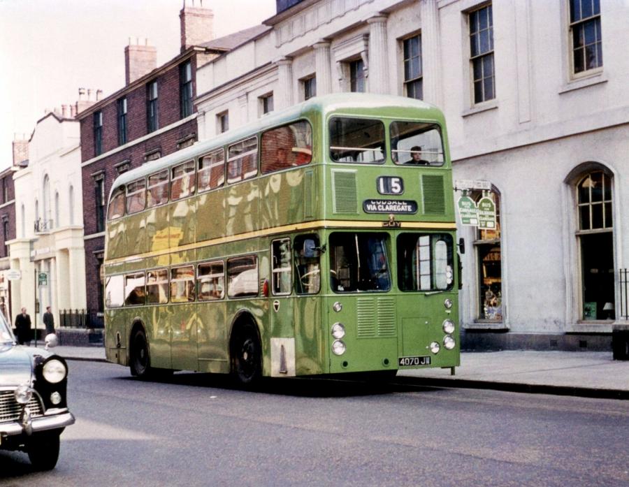  Guy Wulfrunian 6LX East Lancs 1961 года  (фото 1 из 5)
